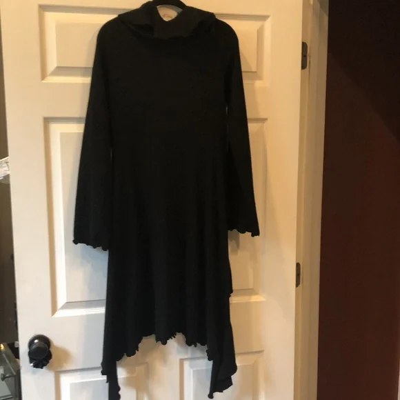 Aqua Cashmere Ruffled Duster Final Sale - Picture 10 of 12